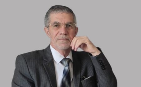 Cəbrail Həşimov: "Təhsildə inkişaf kabinetlərdə deyil, sinif otaqlarında baş verir”