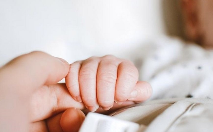 Kürdəmirdə 2 yaşlı körpə xəstəxanada ölüb