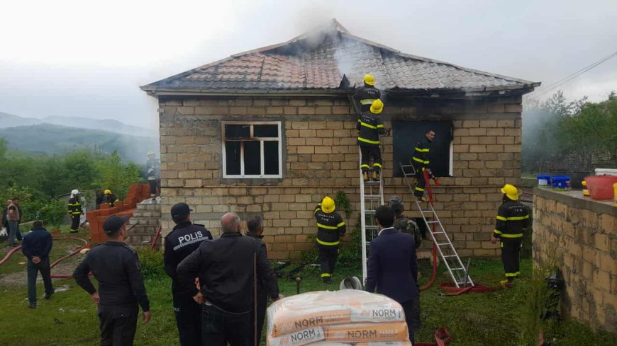 Yardımlı rayonunda ev yanıb