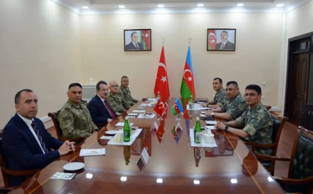 Türkiyə nümayəndə heyəti Azərbaycanın Quru Qoşunları Komandanlığında olub