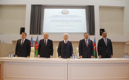 Cəlilabad rayonunda 2025-ci ilin sosial-iqtisadi inkişafının yekunlarına və qarşıda duran vəzifələrə həsr olunmuş hesabat yığıncağı keçirilib