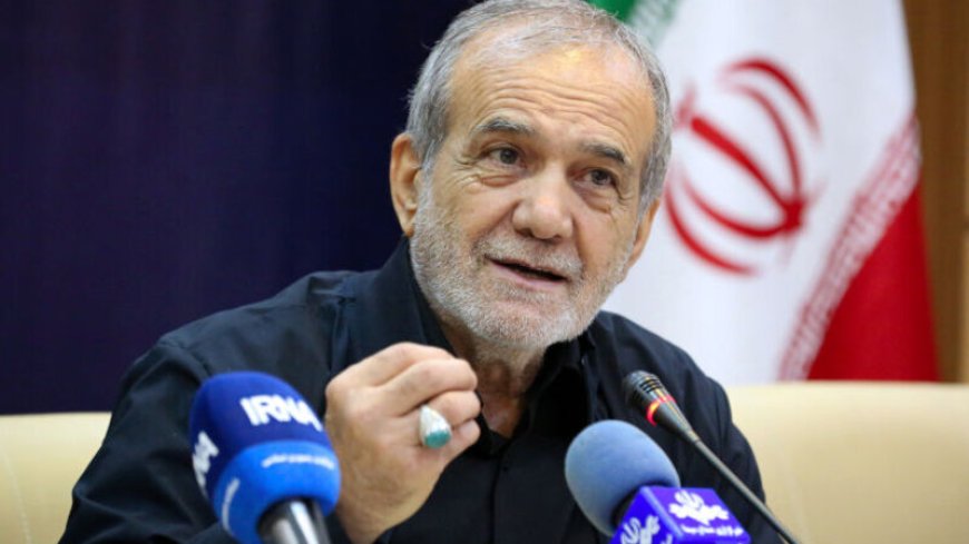 Pezeşkian: Əli Xamenei nüvə silahı yaratmağı yolverilməz hesab edirdi