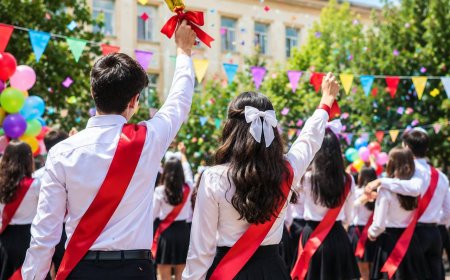 Bu gün Azərbaycanın bütün məktəblərində “Son zəng” çalınır