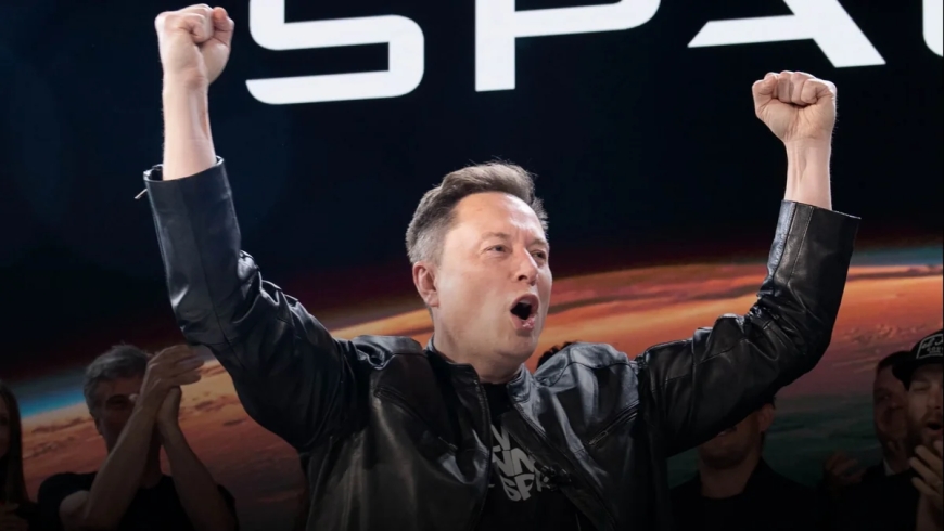 "SpaceX"in səhmləri ticarətin ilk günündə 19 % artıb