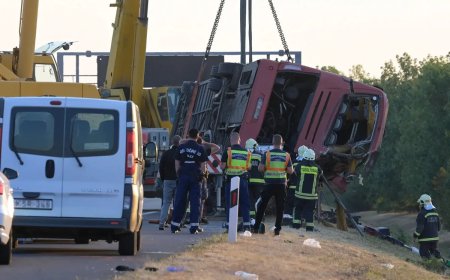 Macarıstanda baş verən avtobus qəzasında 12 nəfər ölüb