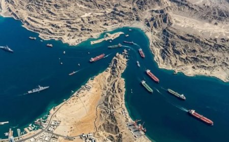 İran və Oman Hörmüz boğazından gəmilərin keçidi üzrə marşrutu razılaşdırıb
