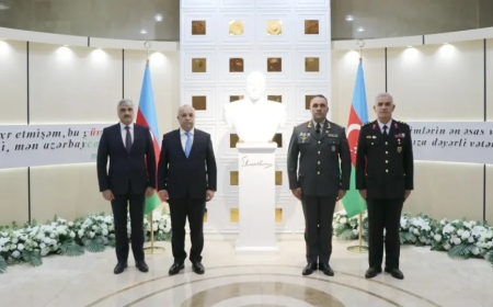 Hərbi Prokurorluğun rəhbərliyi kursantlarla görüşdü